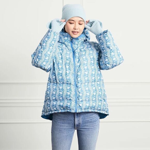 Hill House Reversible Edie Puffer Jacket in Blue Linear Floral NWT - Picture 5 of 16